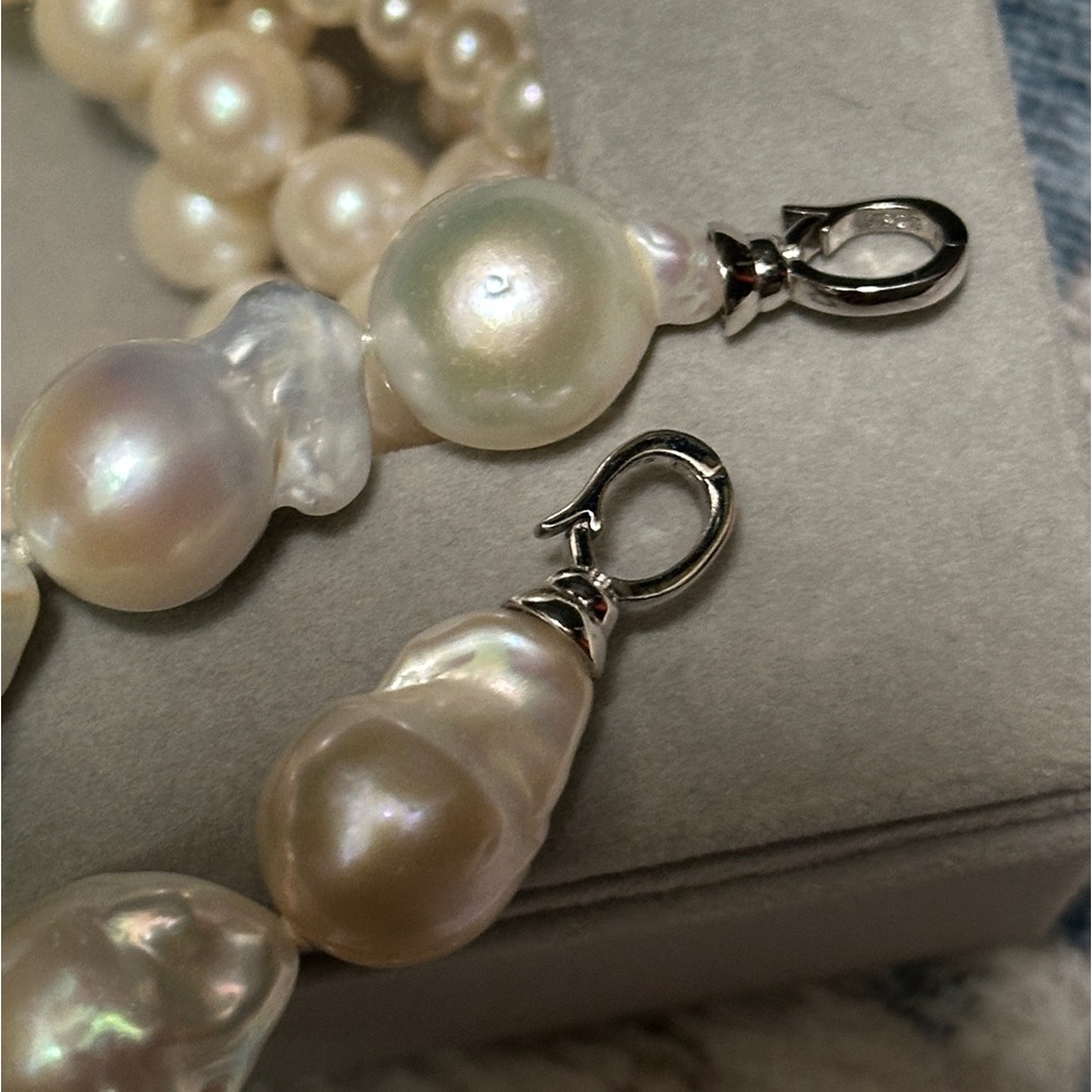 12-23mm White Baroque Freshwater Pearl Necklace - Picture 4 of 14